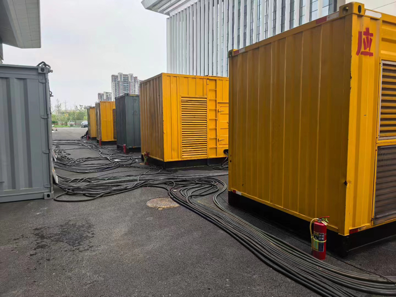 炉霍不同季节柴油发电机组保养有哪些注意事项？